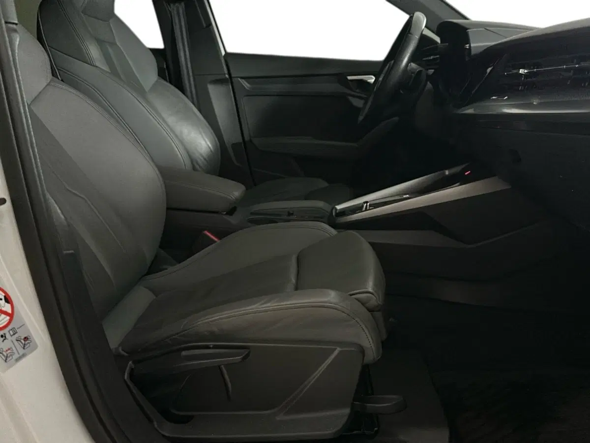 Audi A3 Sportback usata a Napoli (7)