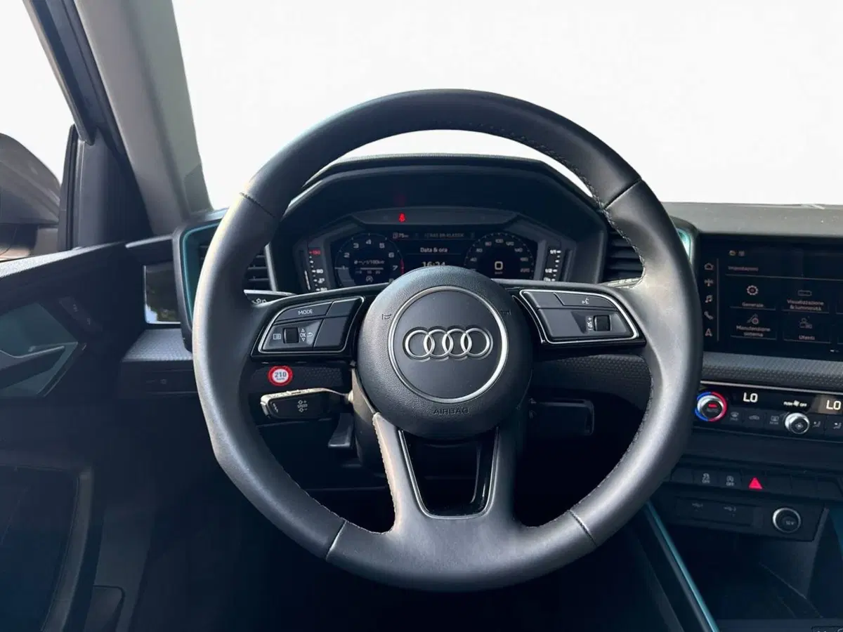 Audi A1 allstreet usata a Palermo (11)
