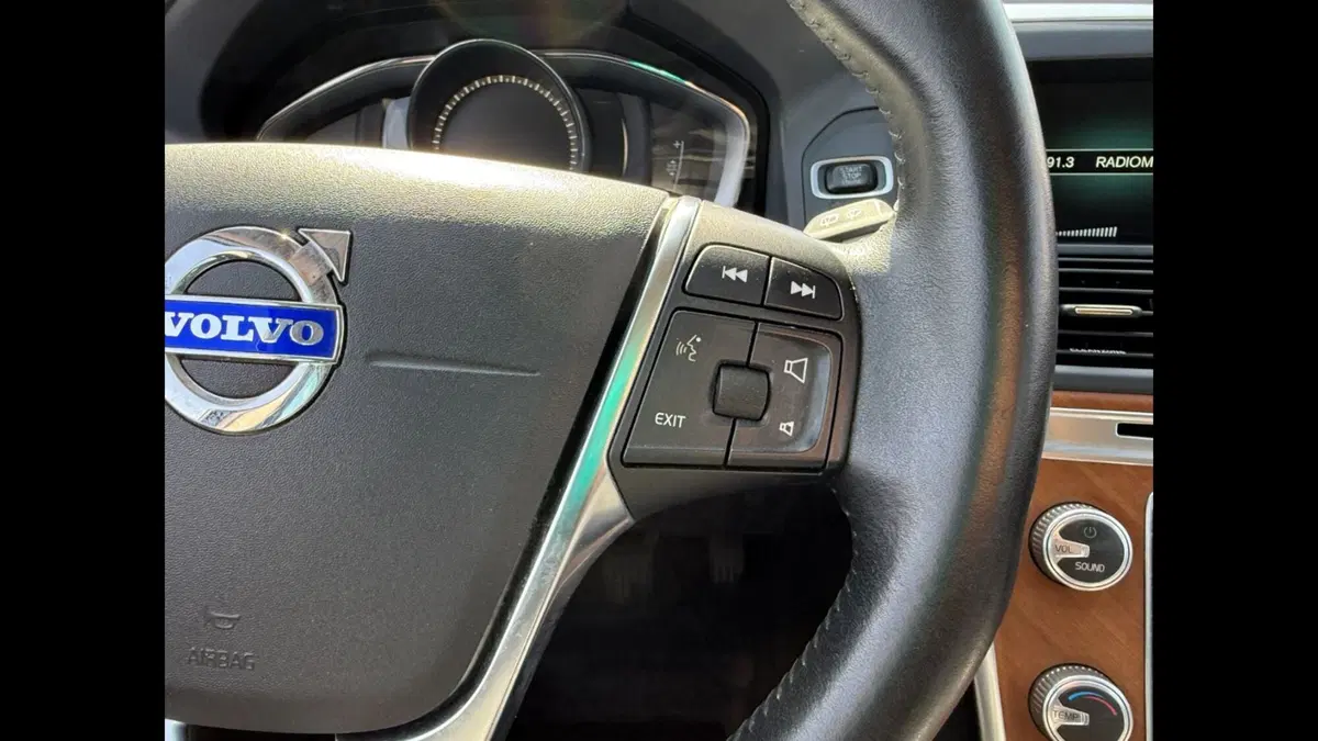 Volvo XC60 usata a Palermo (15)
