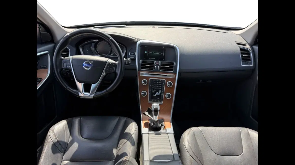 Volvo XC60 usata a Palermo (7)