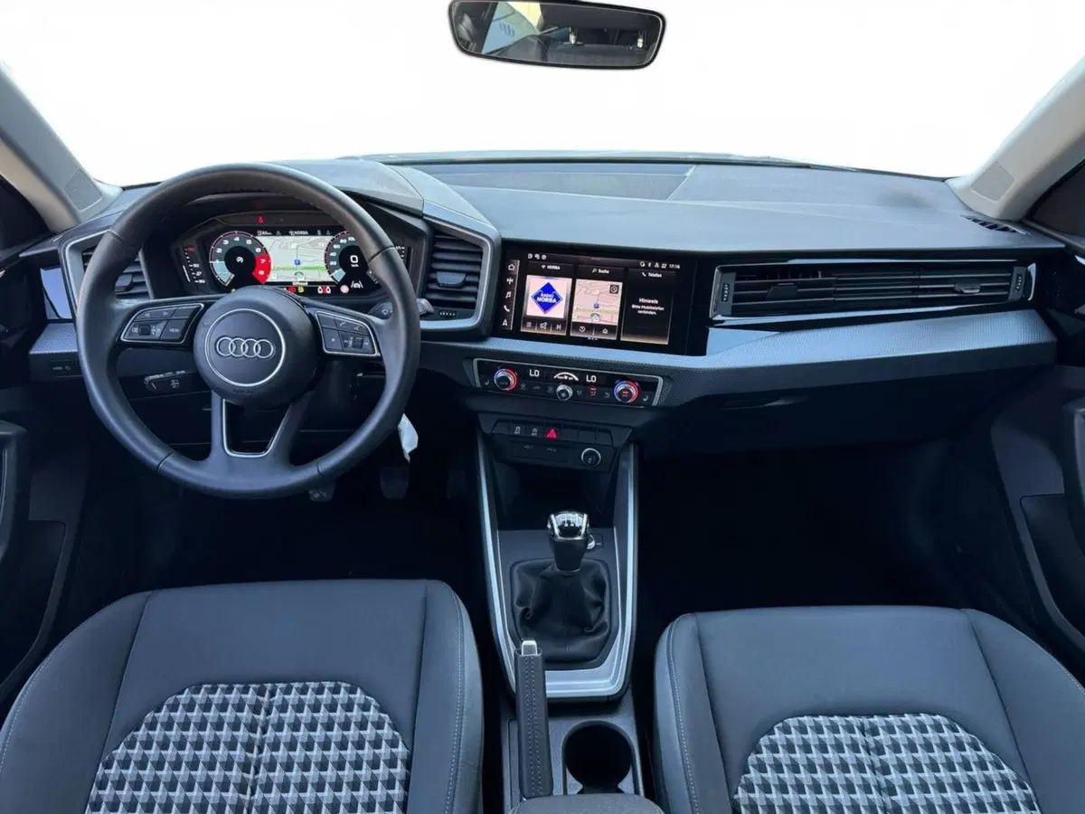 Audi A1 allstreet usata a Palermo (10)