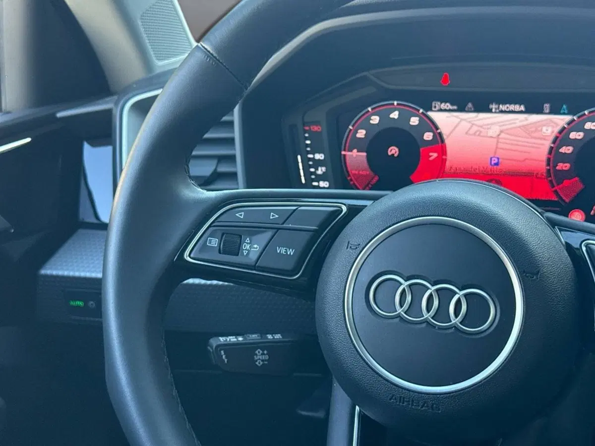 Audi A1 allstreet usata a Palermo (16)