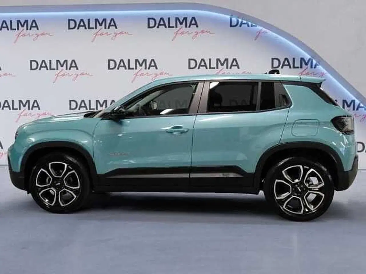 Jeep Avenger usata a Milano (2)