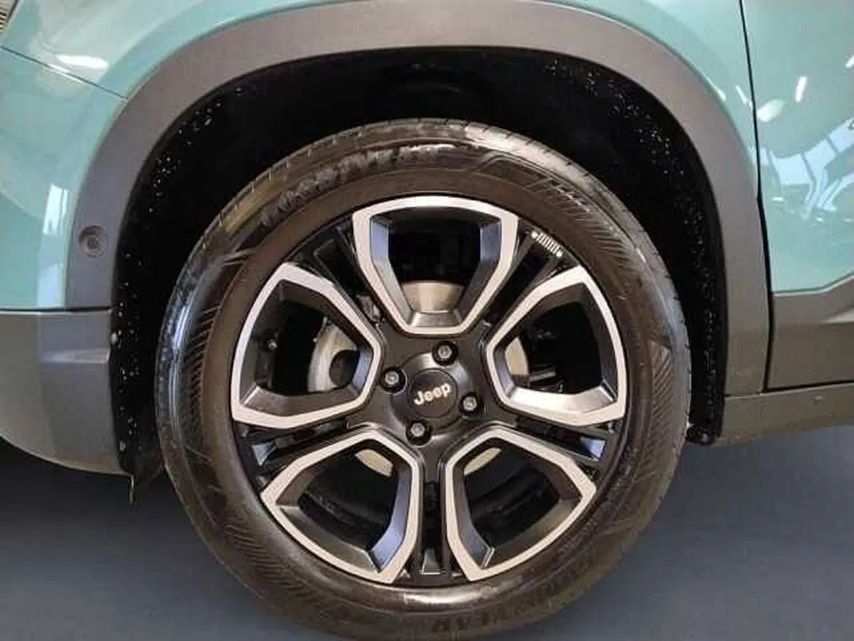 Jeep Avenger usata a Milano (9)