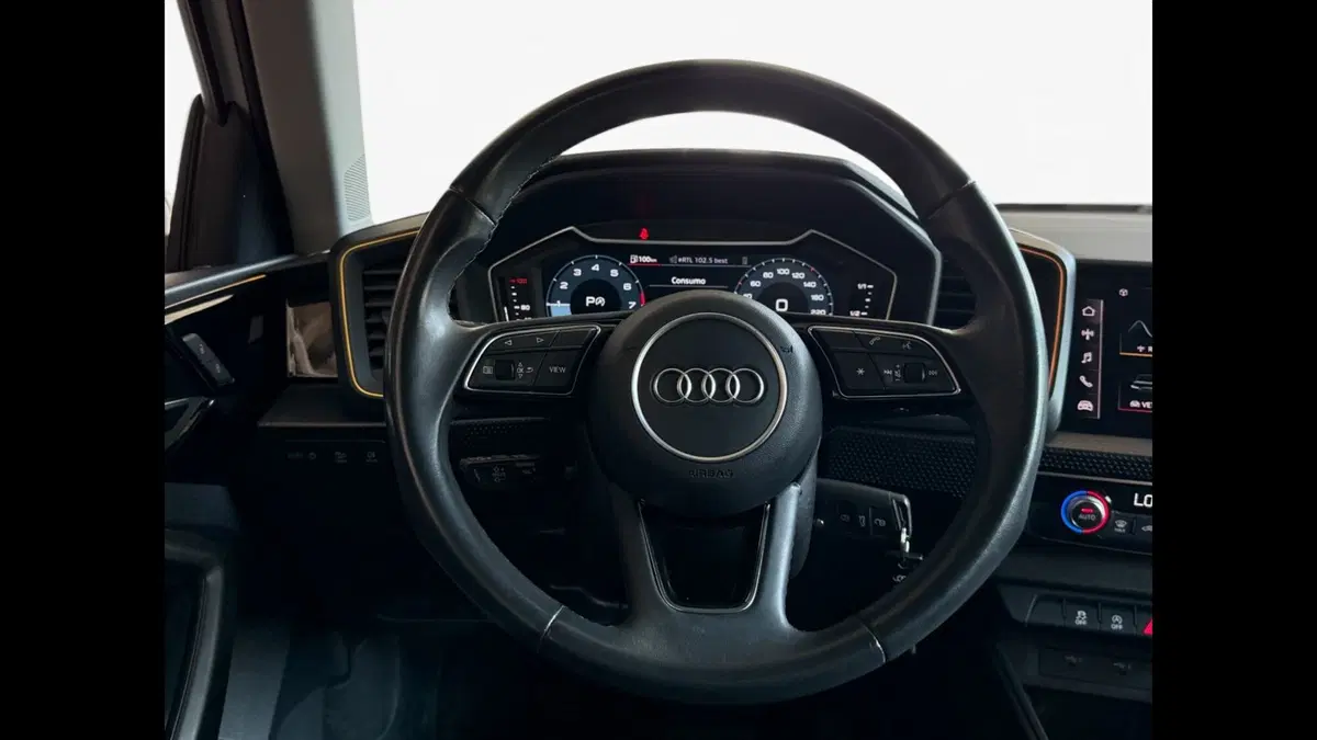 Audi A1 allstreet usata a Palermo (11)