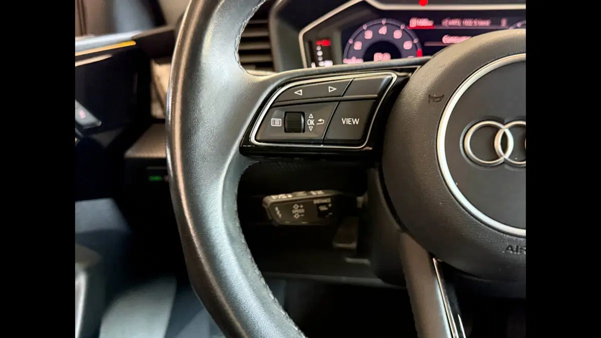 Audi A1 allstreet usata a Palermo (17)