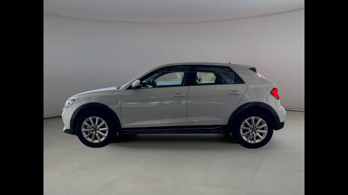Audi A1 allstreet usata a Palermo (4)