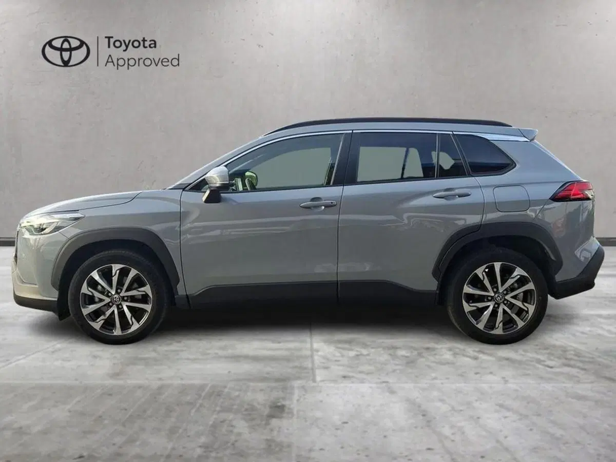 Toyota Corolla Cross Hybrid usata a Roma (3)