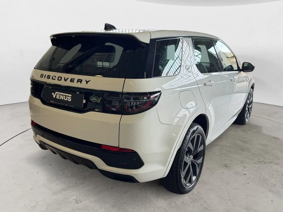Land Rover Discovery Sport nuova a Monza e Brianza (7)