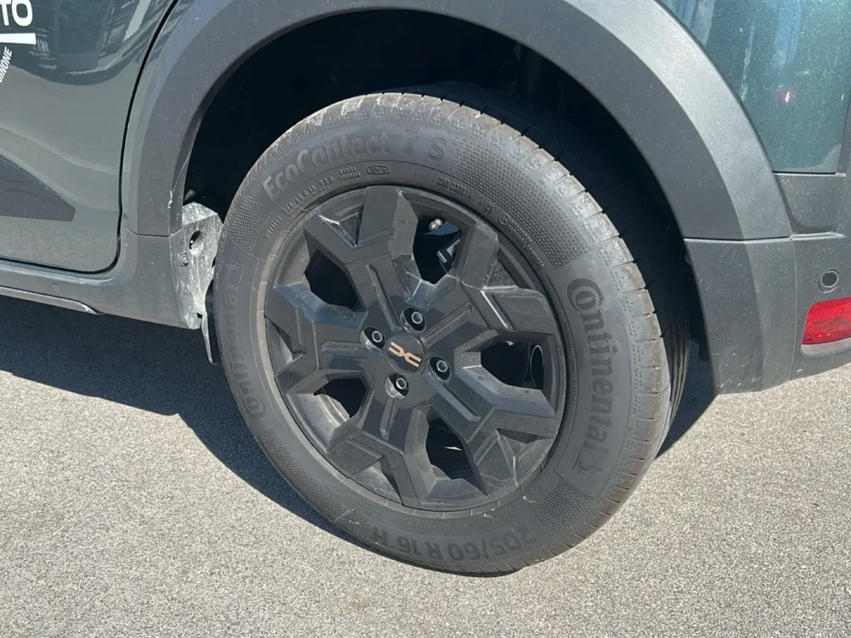Dacia Sandero Stepway usata a Roma (10)