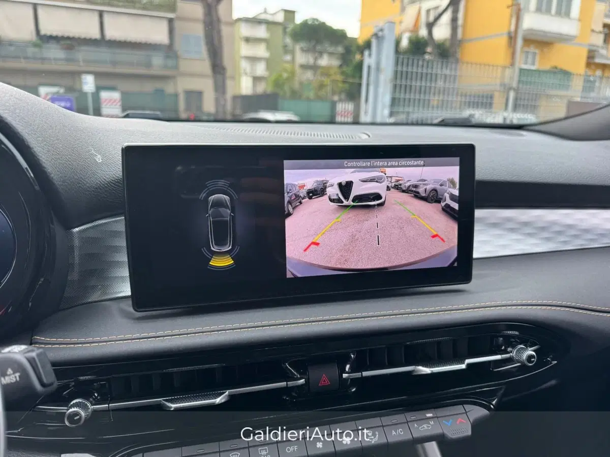 Alfa Romeo Tonale usata a Salerno (10)