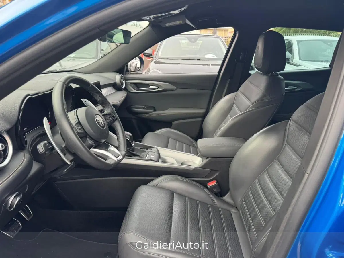 Alfa Romeo Tonale usata a Salerno (11)