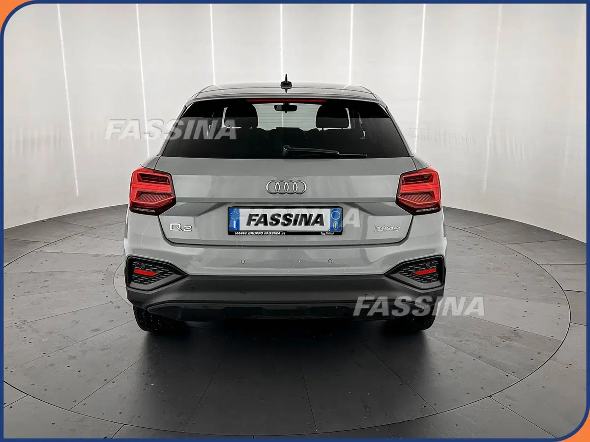 Audi Q2 usata a Milano (5)