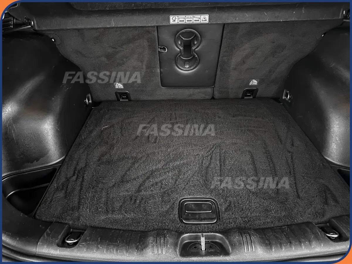 Jeep Compass usata a Milano (12)