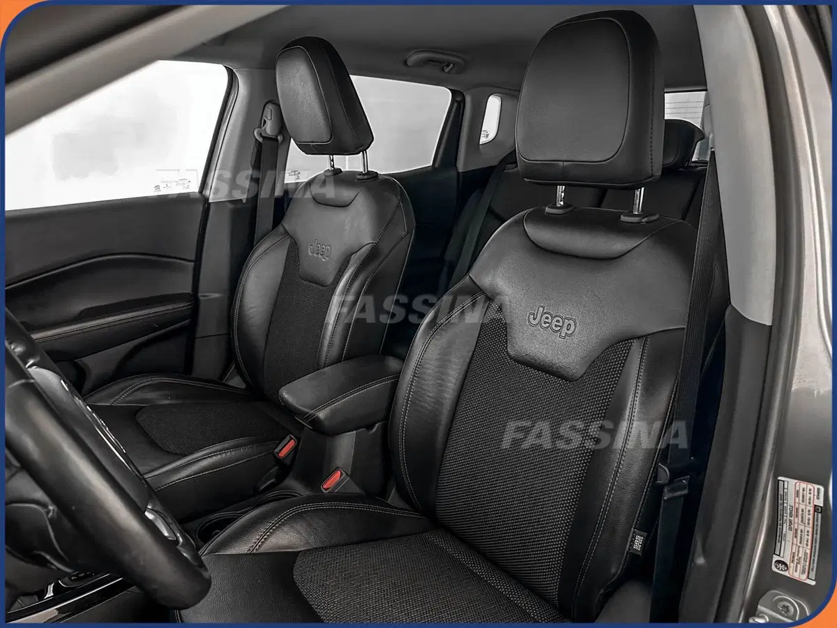 Jeep Compass usata a Milano (8)