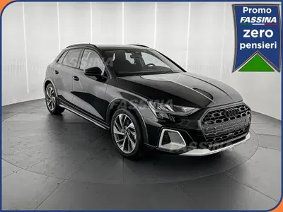 Audi A3 allstreet 1.5 tfsi mhev Business 150cv s-tronic del 2024 usata a Milano
