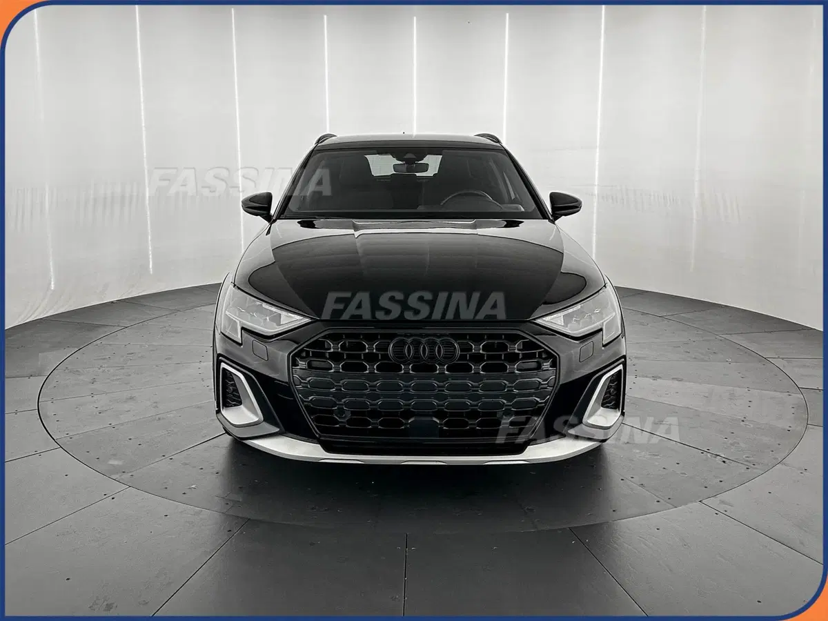 Audi A3 allstreet usata a Milano (2)