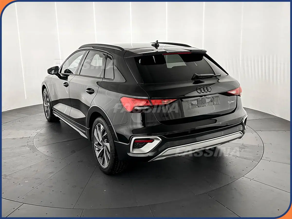Audi A3 allstreet usata a Milano (4)