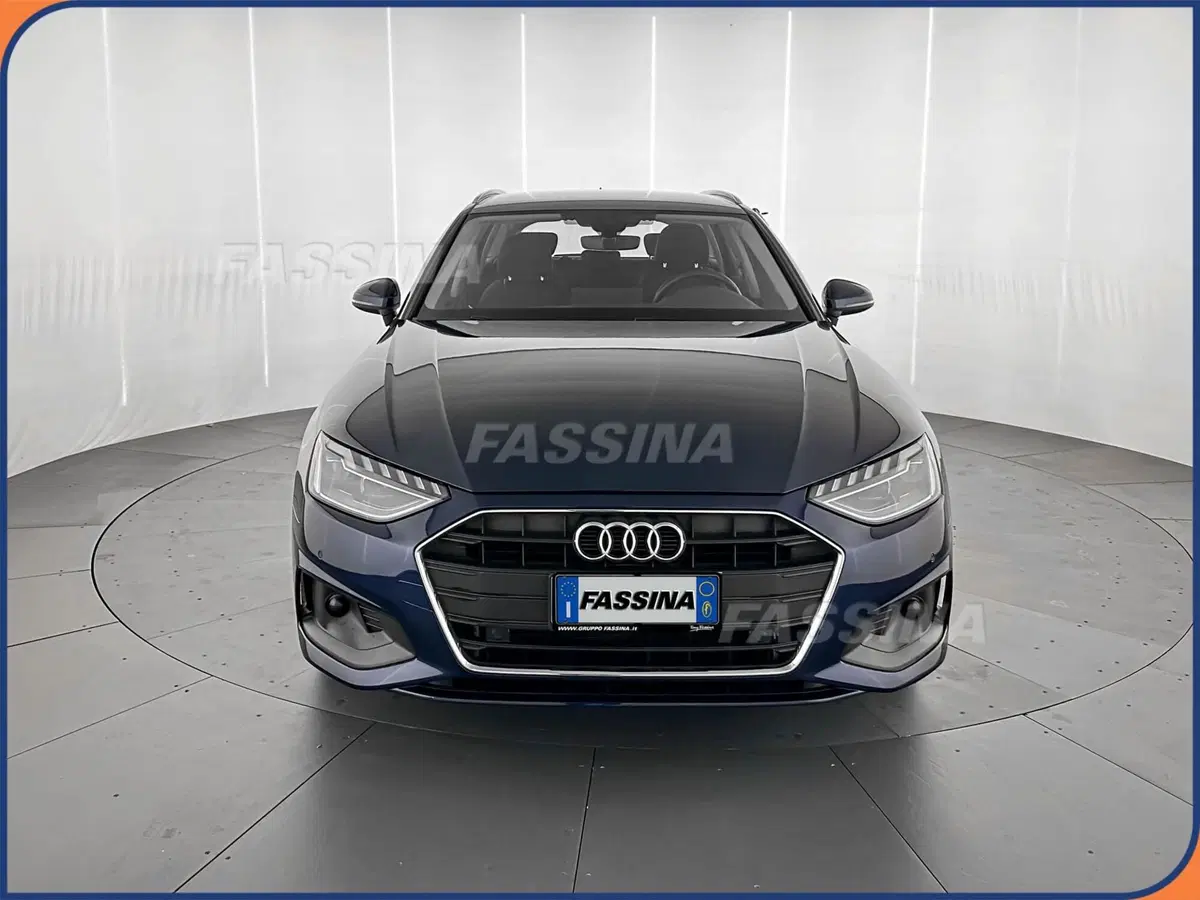 Audi A4 Avant usata a Milano (2)