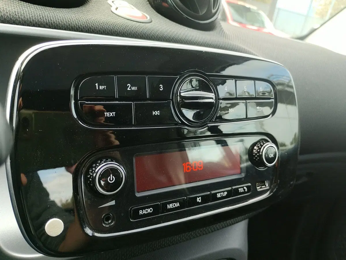 smart Fortwo usata a Ravenna (17)