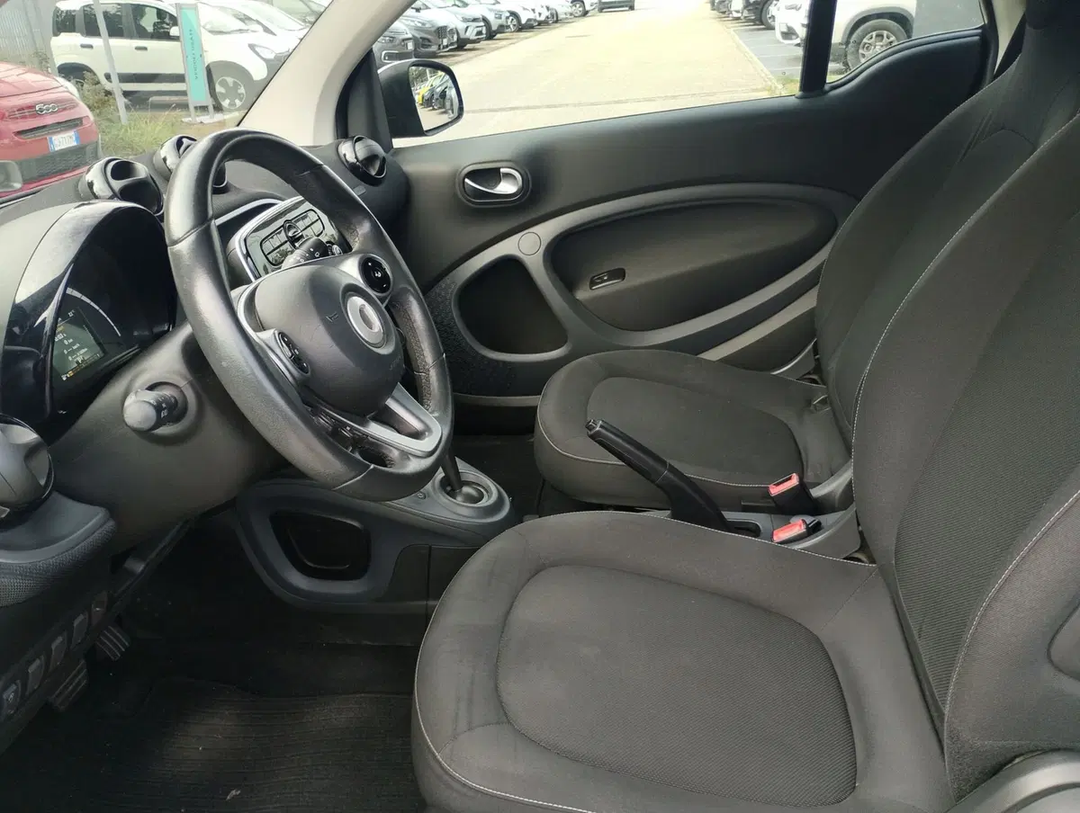 smart Fortwo usata a Ravenna (3)