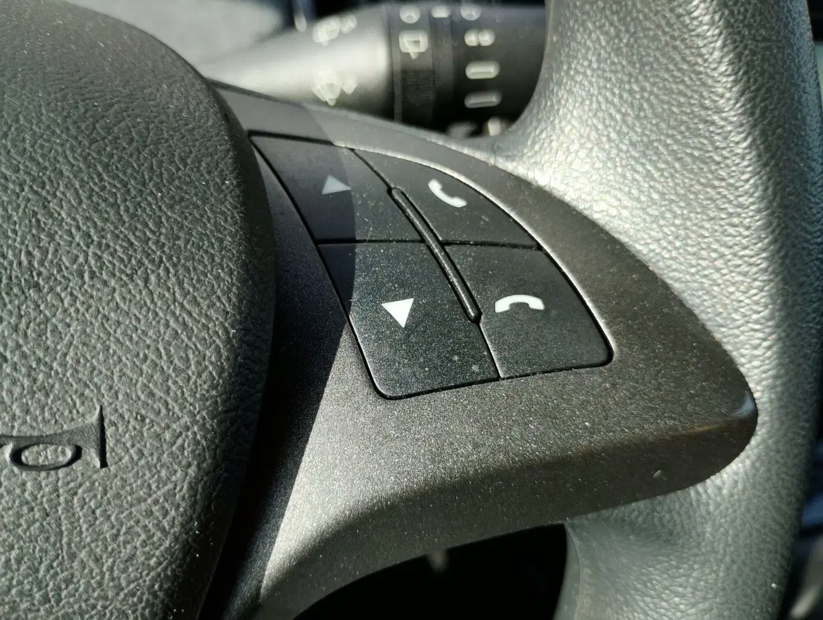 Lancia Ypsilon usata a Ravenna (17)