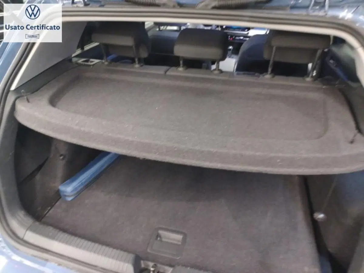 Volkswagen Golf usata a Genova (12)