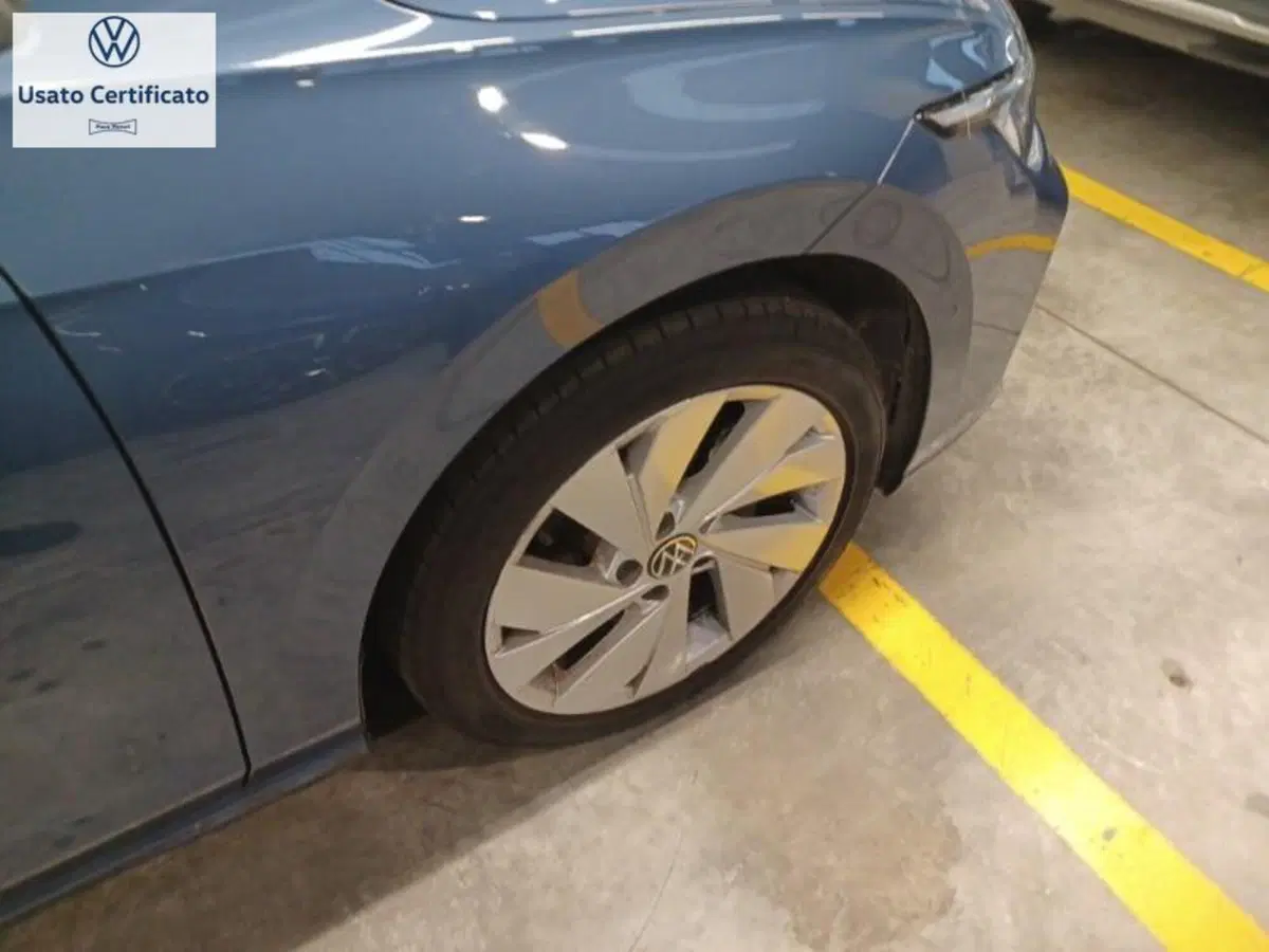 Volkswagen Golf usata a Genova (6)