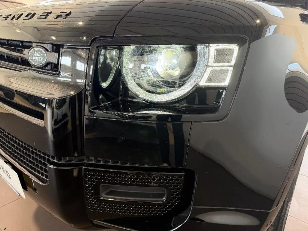 Land Rover Defender usata a Venezia (10)