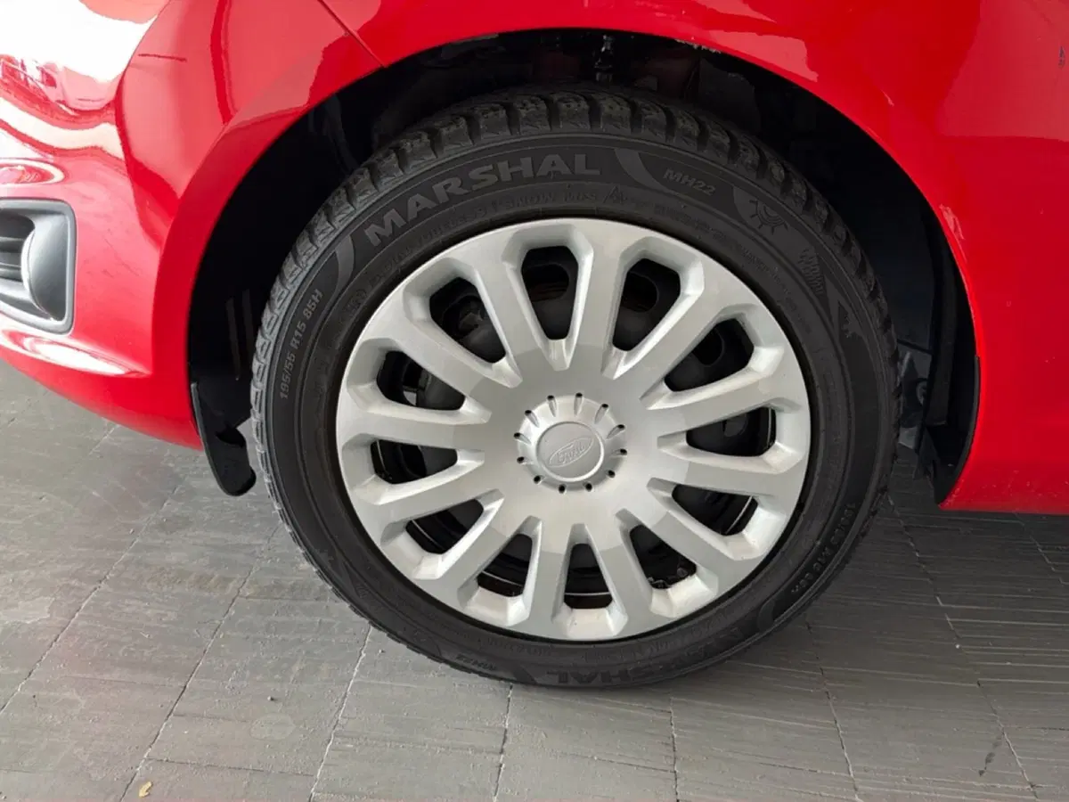 Ford Fiesta usata a Arezzo (9)