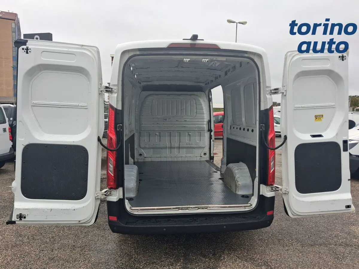 Maxus Deliver Furgone usata a Torino (3)