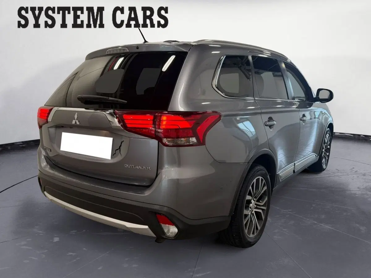 Mitsubishi Outlander usata a Varese (3)