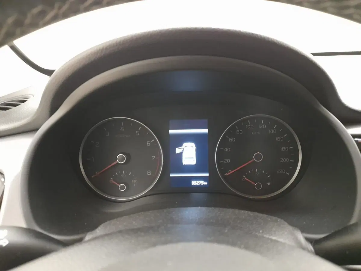 Kia Rio usata a Alessandria (18)