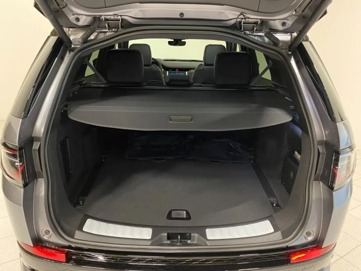 Land Rover Discovery Sport usata a Verbano Cusio Ossola (20)
