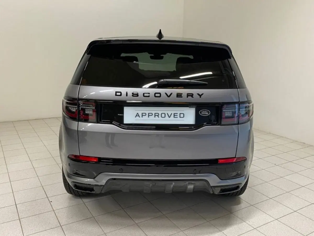 Land Rover Discovery Sport usata a Verbano Cusio Ossola (7)