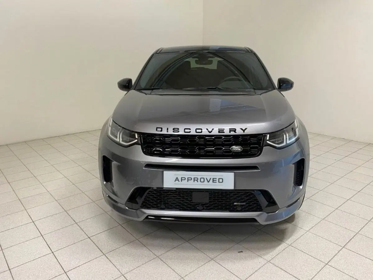 Land Rover Discovery Sport usata a Verbano Cusio Ossola (8)