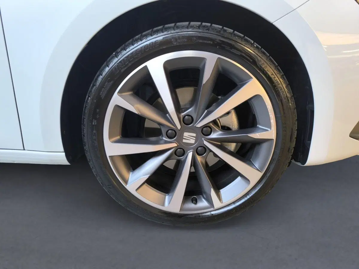 SEAT Leon usata a Udine (7)