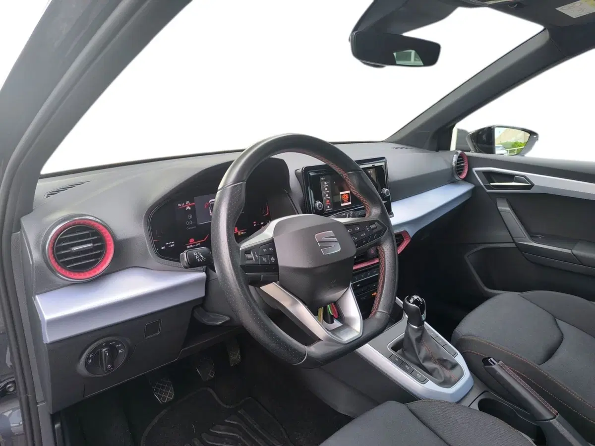 SEAT Arona usata a Udine (10)