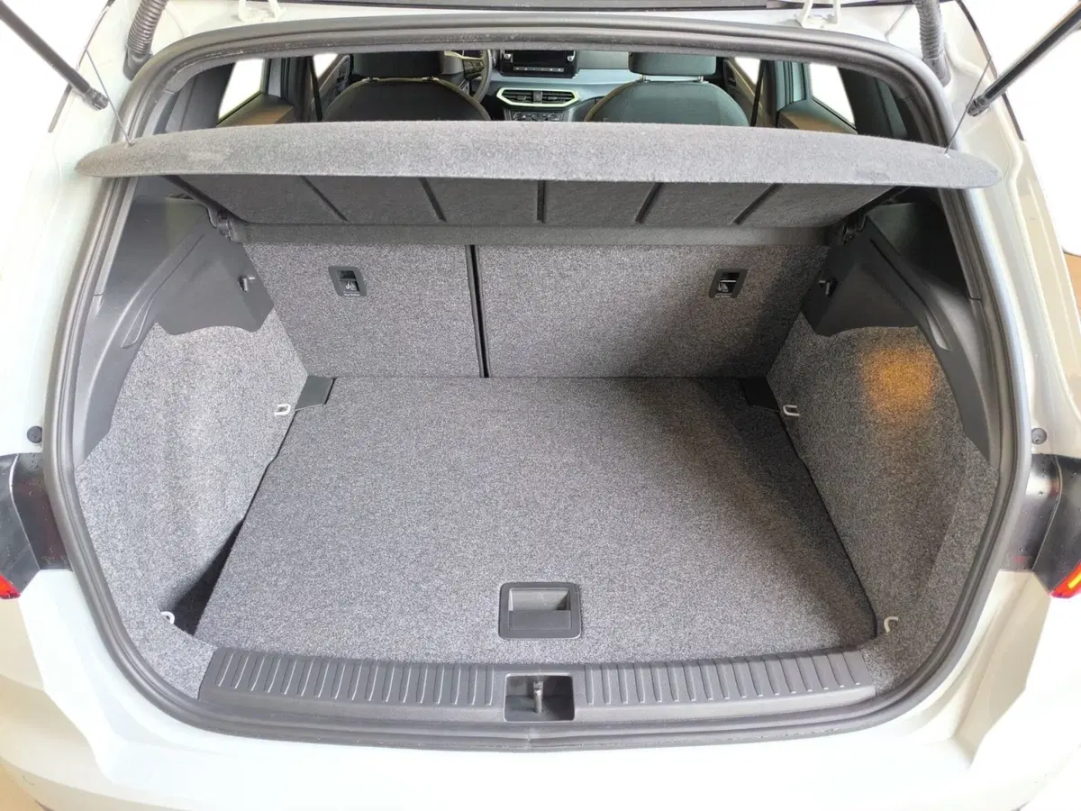 SEAT Arona usata a Udine (14)