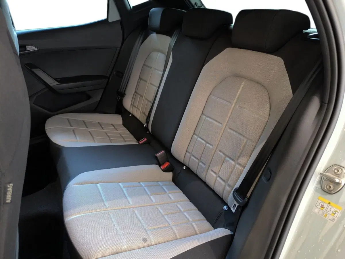 SEAT Ibiza usata a Udine (9)