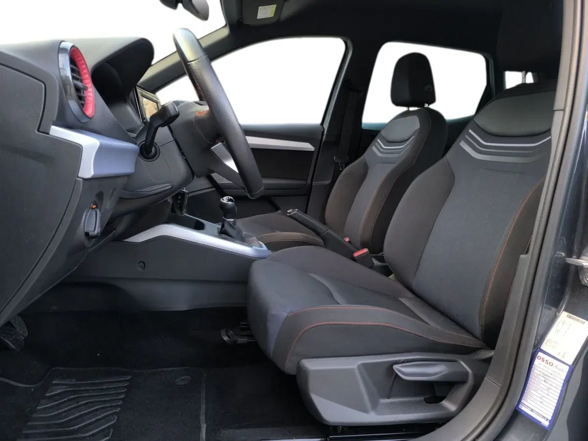 SEAT Arona usata a Udine (8)