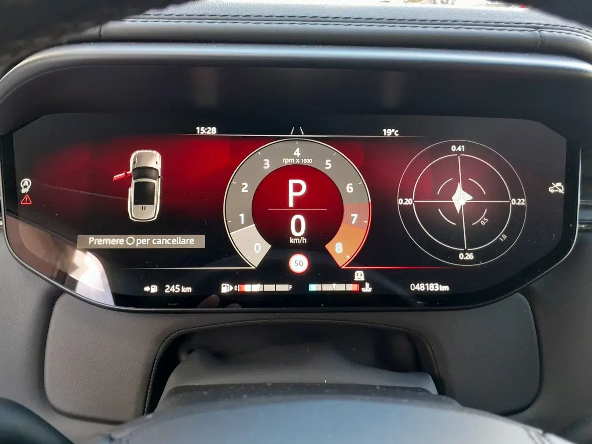 Land Rover Range Rover Sport usata a Cuneo (16)