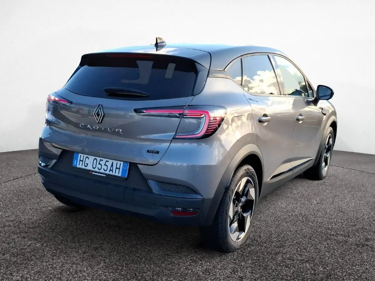 Renault Captur nuova a Latina (3)