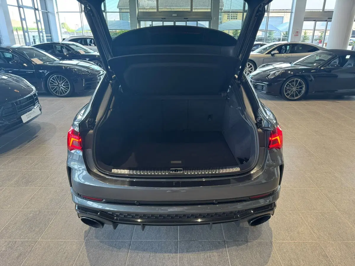 Audi RS Q3 Sportback usata a Firenze (18)