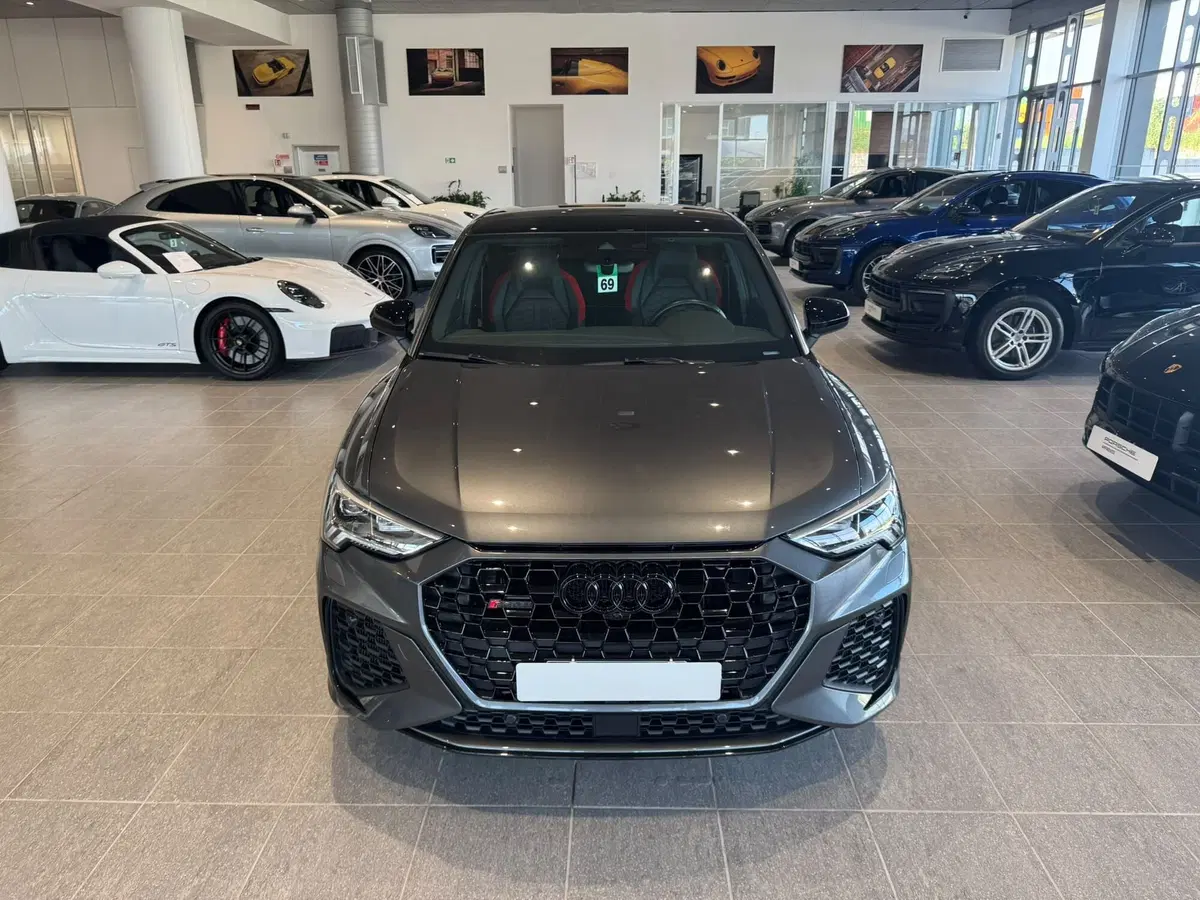 Audi RS Q3 Sportback usata a Firenze (2)