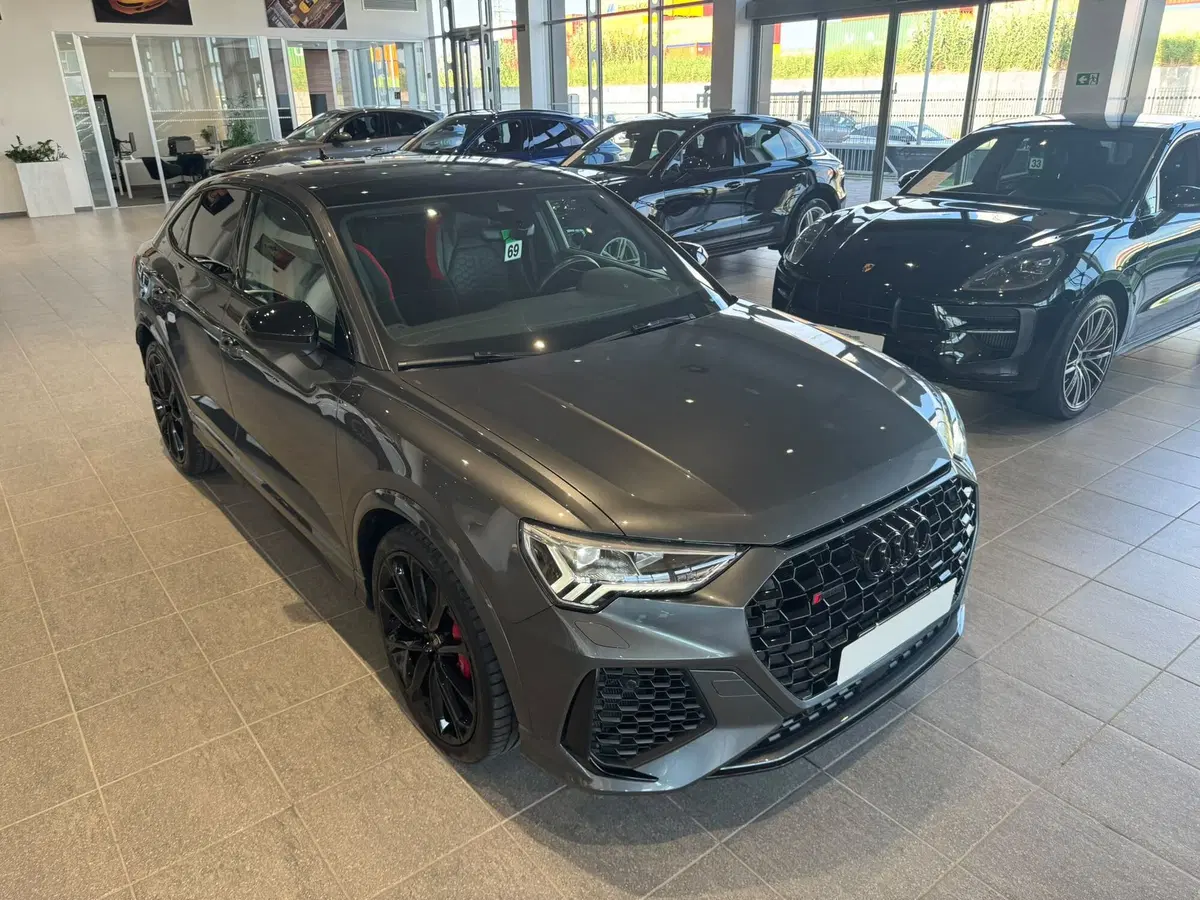 Audi RS Q3 Sportback usata a Firenze (3)