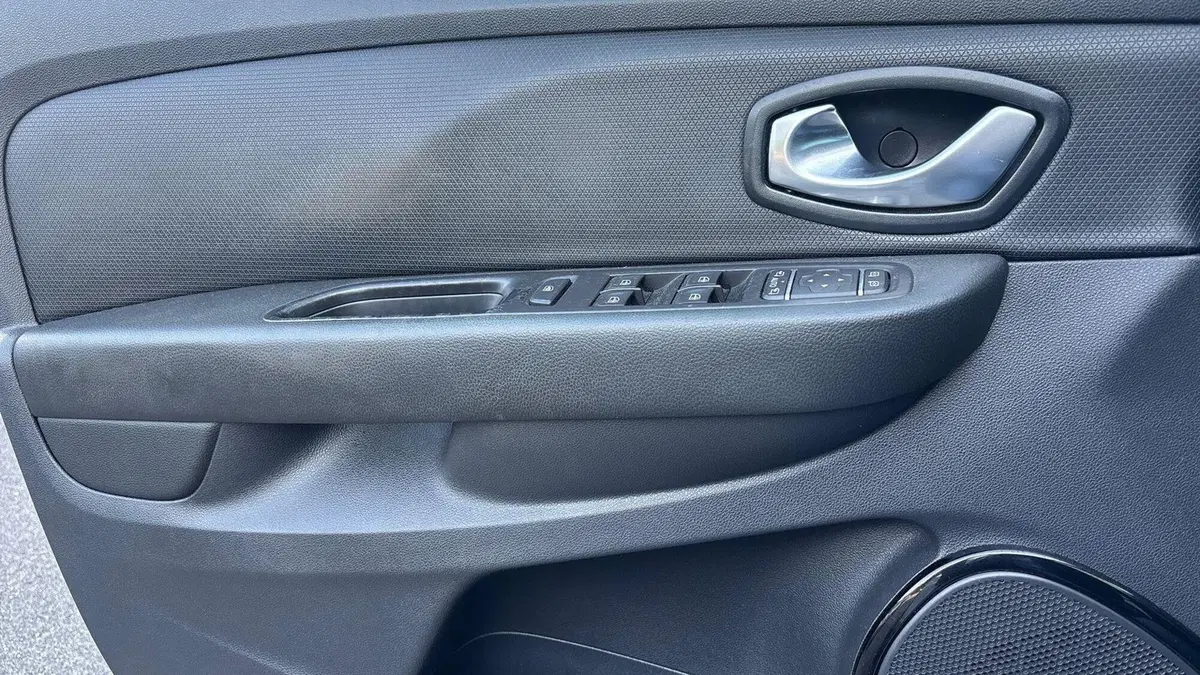 Renault Clio Sporter usata a Padova (15)