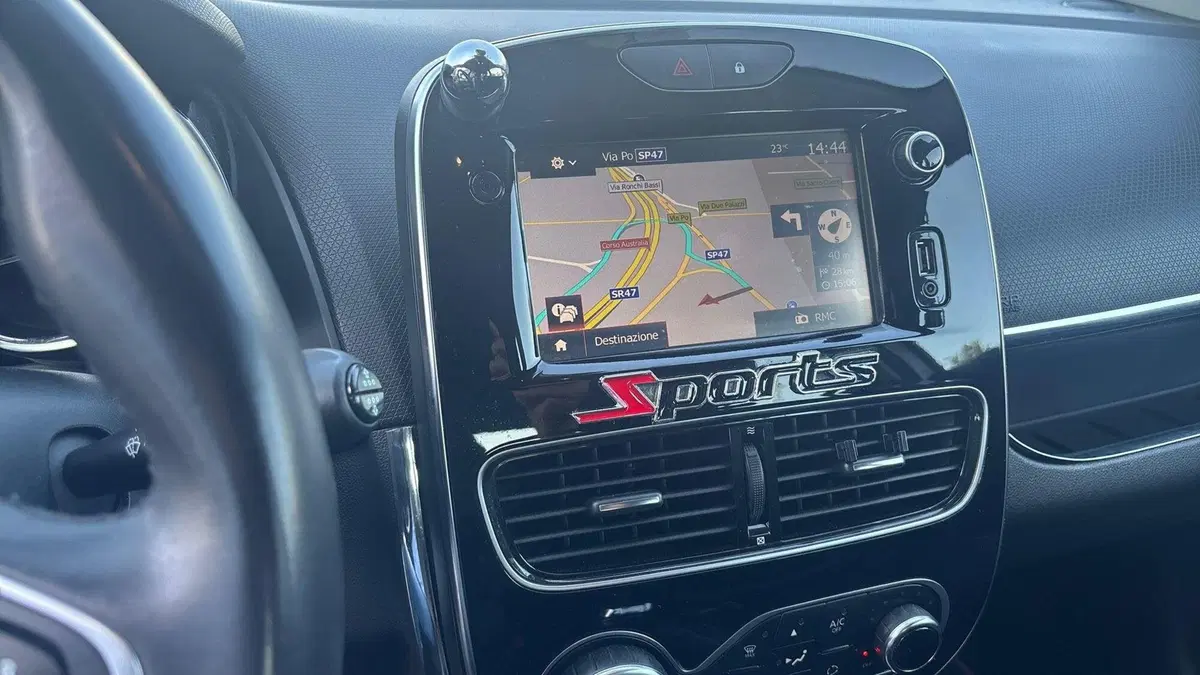 Renault Clio Sporter usata a Padova (9)