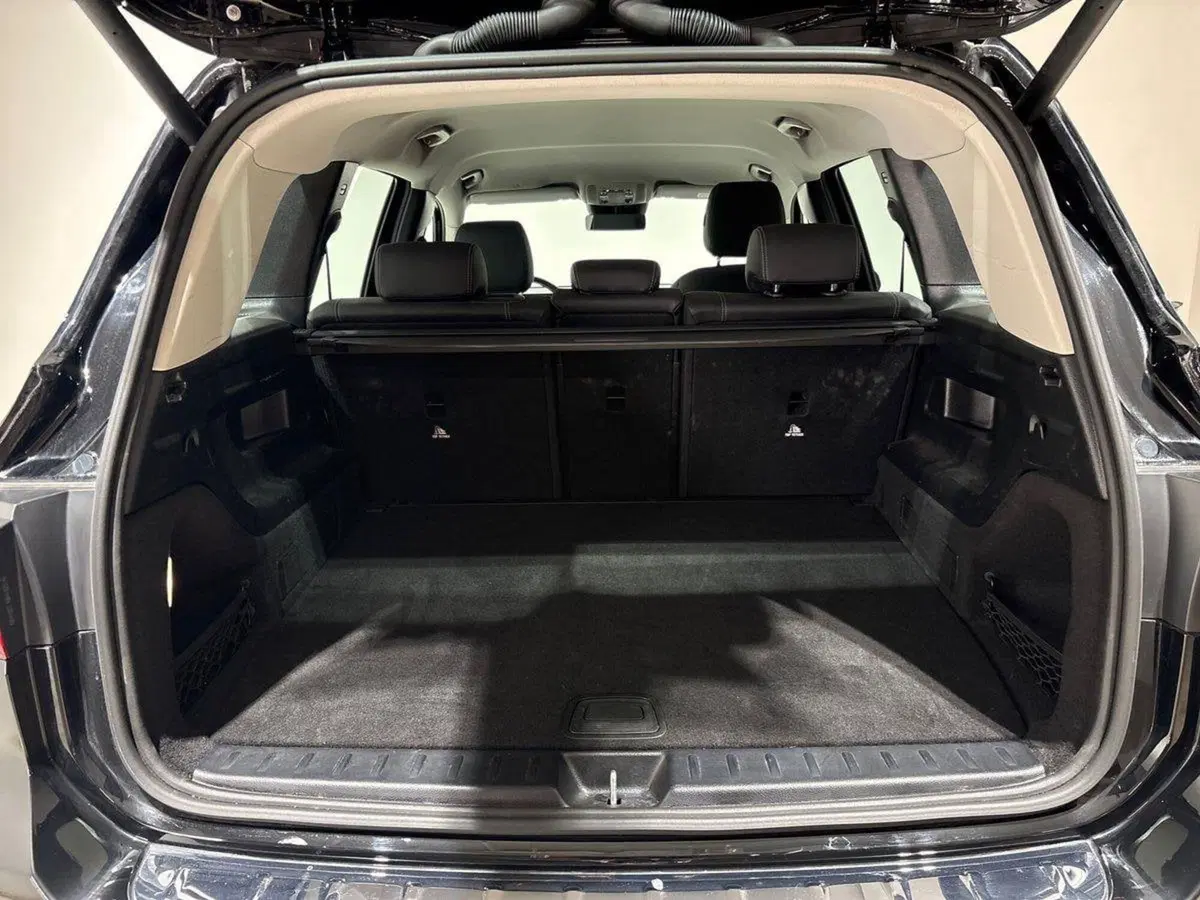 Mercedes-Benz GLB usata a Napoli (8)