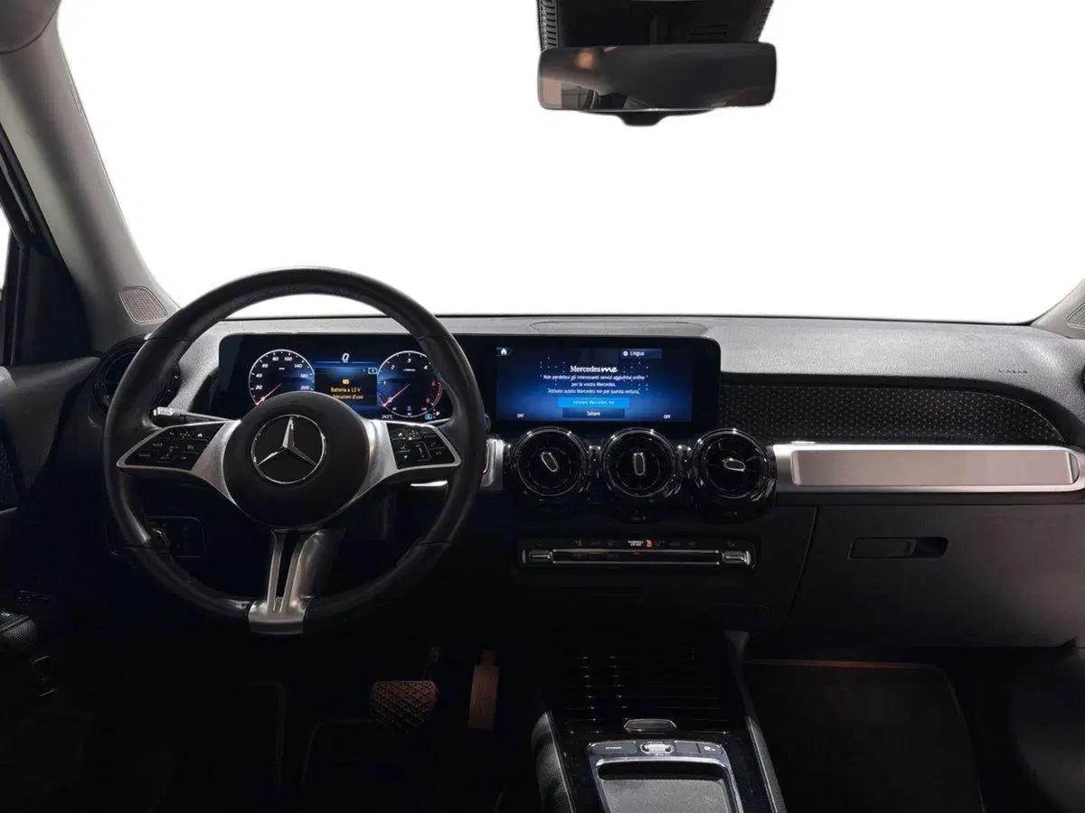 Mercedes-Benz GLB usata a Napoli (9)